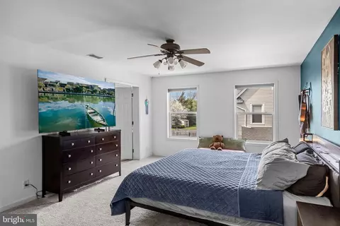 Bedroom - 202 Union St, Bordentown, NJ 08505 photo 1 of 5