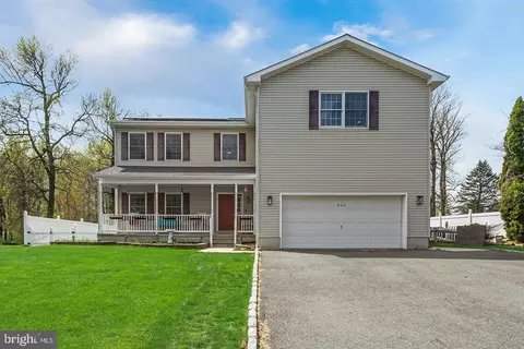 202 Union St, Bordentown, NJ 08505