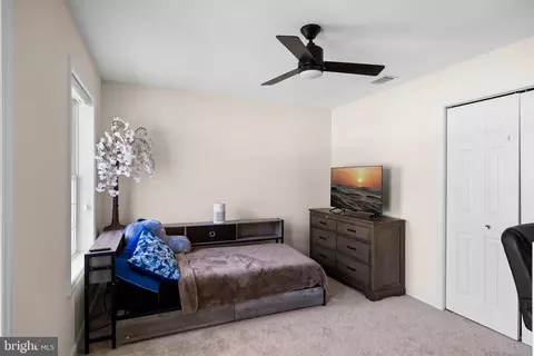 Bedroom - 202 Union St, Bordentown, NJ 08505 photo 3 of 5