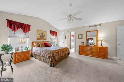 Bedroom - 7 Colts Gait Rd, Evesham, NJ 08053 photo 3 of 7