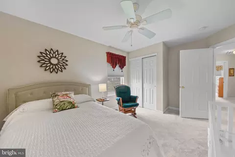 Bedroom - 7 Colts Gait Rd, Evesham, NJ 08053 photo 5 of 7