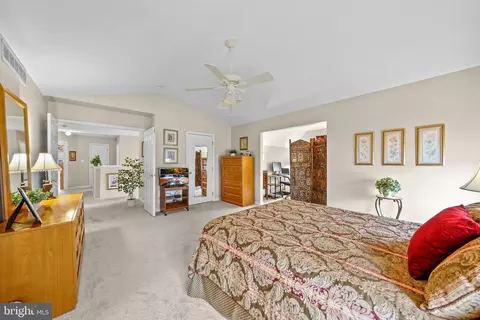 Bedroom - 7 Colts Gait Rd, Evesham, NJ 08053 photo 2 of 7