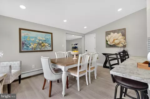 Dining - 226 Ruth Ave, Maple Shade, NJ 08052 photo 3 of 3