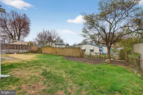 Exterior - 226 Ruth Ave, Maple Shade, NJ 08052 photo 2 of 2