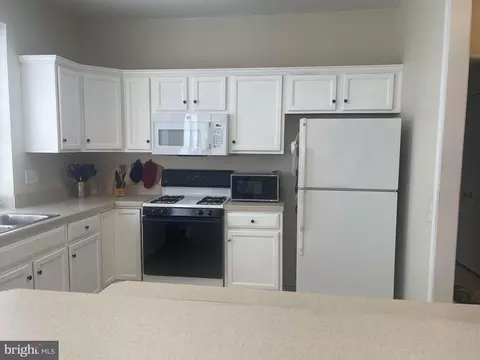 Kitchen - 29 Pennington Ct, Delanco, NJ 08075 photo 6 of 6