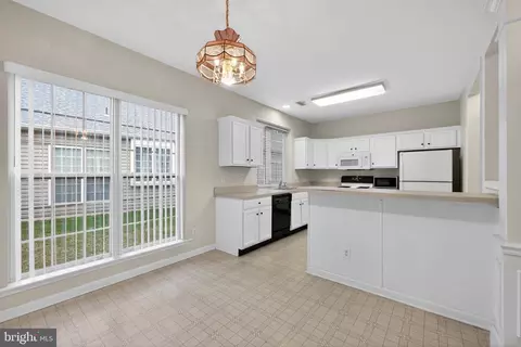 Kitchen - 29 Pennington Ct, Delanco, NJ 08075 photo 3 of 6