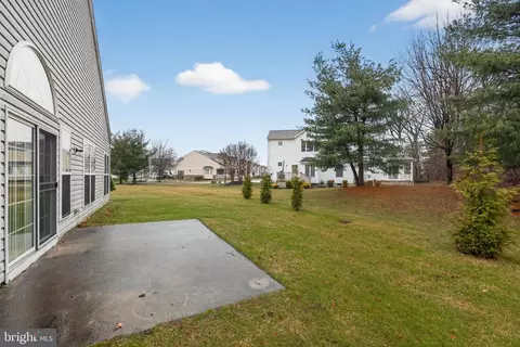 Exterior - 29 Pennington Ct, Delanco, NJ 08075 photo 8 of 13
