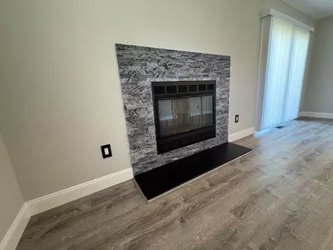 Living - 8 Framingham Rd, Beverly, NJ 08010 photo 3 of 6