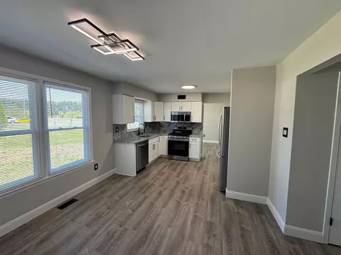 Kitchen - 8 Framingham Rd, Beverly, NJ 08010 photo 5 of 6