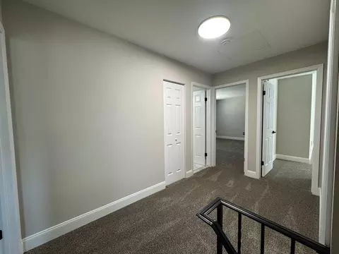 Entry Way - 8 Framingham Rd, Beverly, NJ 08010 photo 3 of 3