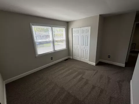 Bedroom - 8 Framingham Rd, Beverly, NJ 08010 photo 6 of 8