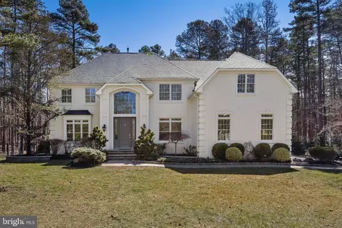 7 Sheffield Ct, Medford, NJ 08055