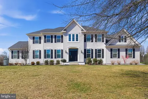 5 Periwinkle Pl, Lumberton, NJ 08048