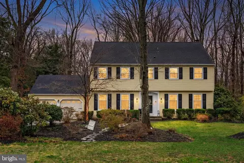 211 Sunny Jim Dr, Medford, NJ 08055
