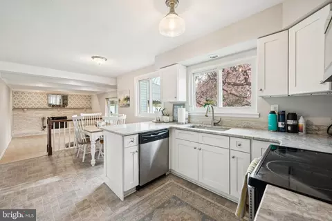 Other - 704 Cornwallis Dr, Mount Laurel, NJ 08054 photo 5 of 8