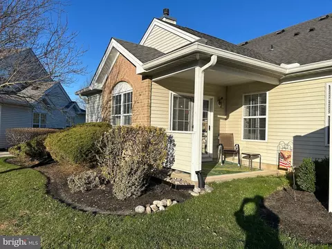 2803 Sweetleaf Ter, Mount Laurel, NJ 08054