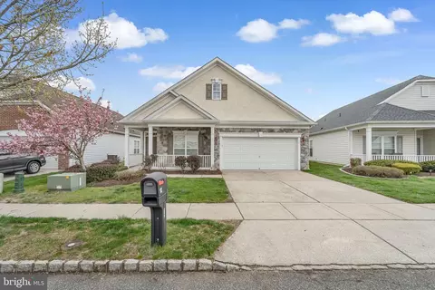 Exterior - 12 Pennington Ct, Delanco, NJ 08075 photo 2 of 3