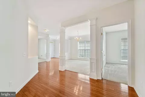 Entry Way - 12 Pennington Ct, Delanco, NJ 08075 photo 3 of 5
