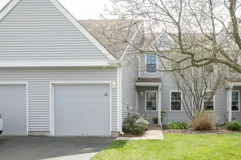 25 Cypress Ct, Bordentown, NJ 08505