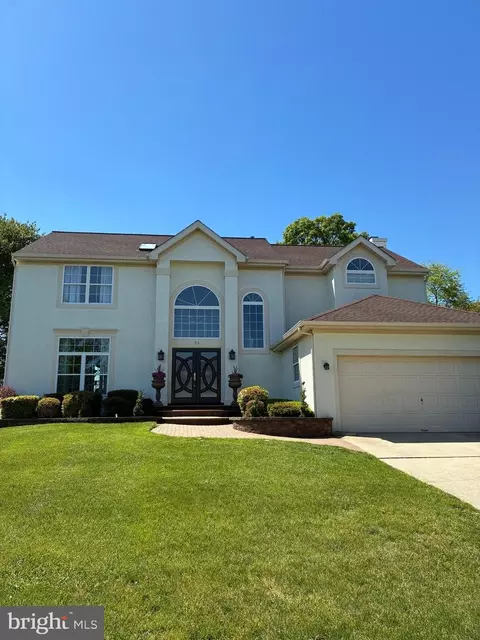53 Lexington Cir, Marlton, NJ 08053