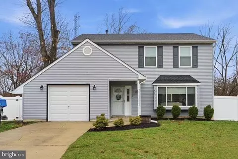 415 Acorn Rd, Mount Laurel, NJ 08054