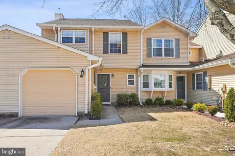 16 Winchester Ct, Bordentown, NJ 08505