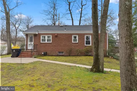 1155 S Fairview St, Delran, NJ 08075