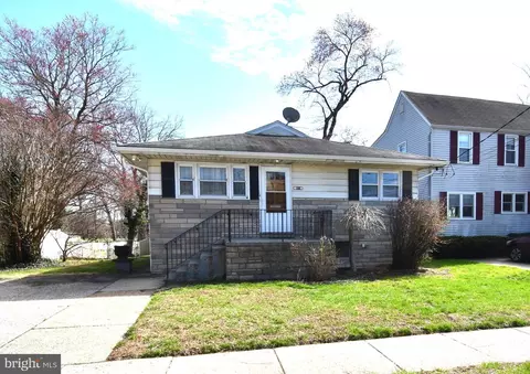 165 W Federal St, Burlington, NJ 08016