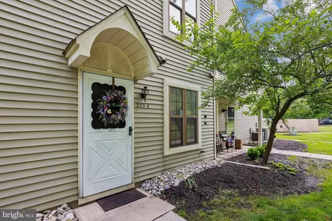 253 A Everly Ct, Mount Laurel, NJ 08054