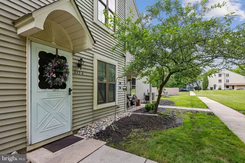 253 A Everly Ct, Mount Laurel, NJ 08054