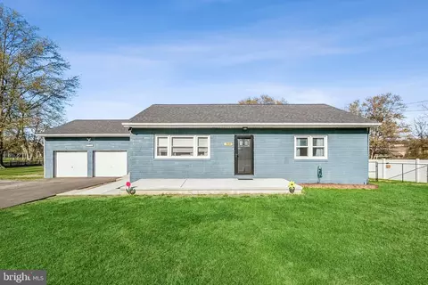 502 Mount Laurel Rd, Mount Laurel, NJ 08054