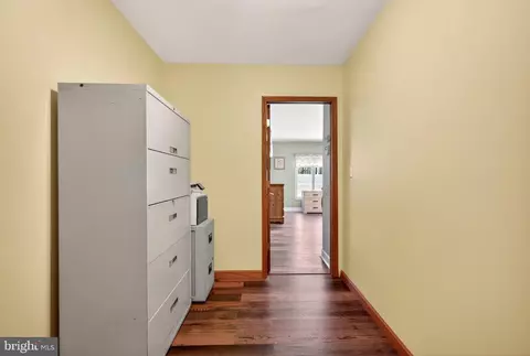 Entry Way - 66 Summit Dr, Tabernacle, NJ 08088 photo 9 of 10