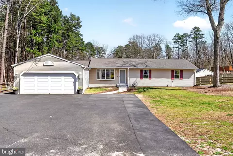 Exterior - 66 Summit Dr, Tabernacle, NJ 08088 photo 1 of 15