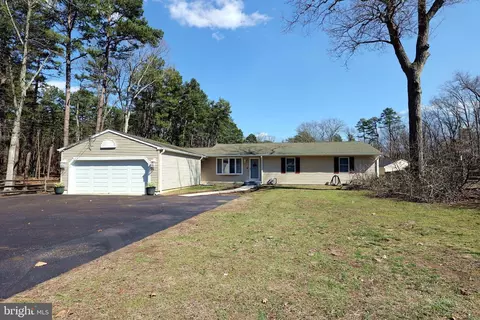 66 Summit Dr, Tabernacle, NJ 08088