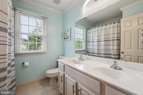 Bath - 10 Augusta Dr, Westampton, NJ 08060 photo 3 of 4