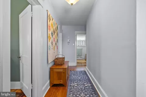 Entry Way - 429 E 2nd St, Moorestown, NJ 08057 photo 7 of 11