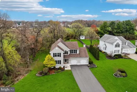 20 Valley Forge Rd, Bordentown, NJ 08505