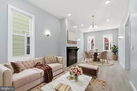 217 W Union St, Burlington, NJ 08016