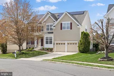 62 Meadow Run Rd, Bordentown, NJ 08505