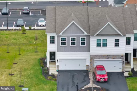 34 Marion Ave, Bordentown, NJ 08505