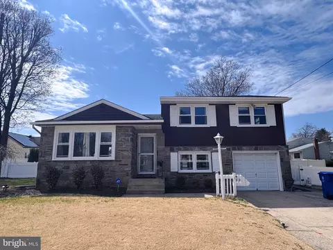 277 Willow Dr, Cinnaminson, NJ 08077