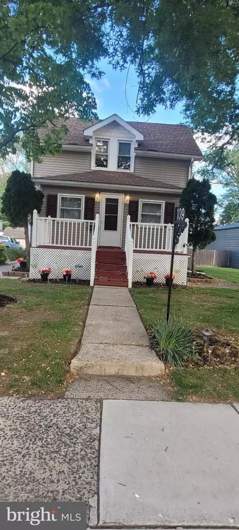 Exterior - 109 E Mill Rd, Maple Shade, NJ 08052 photo 6 of 6