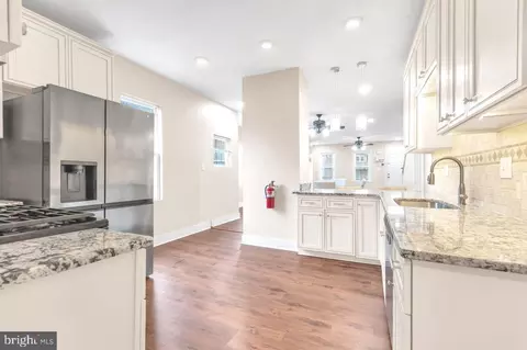 73 Madison Ave, Mount Holly, NJ 08060
