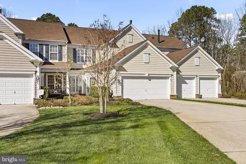 20 Brattleboro Ct, Medford, NJ 08055