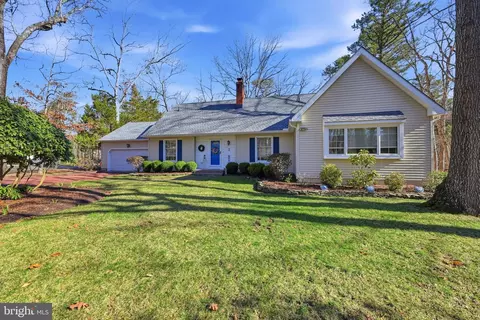Exterior - 8 Candle Ct, Shamong, NJ 08088 photo 1 of 12