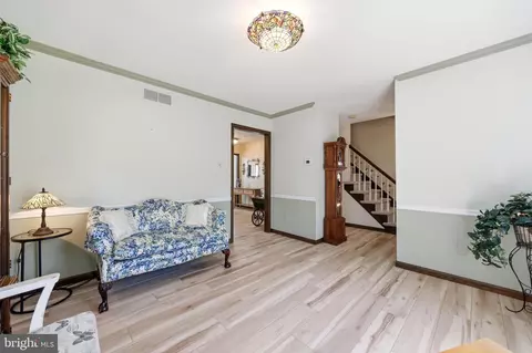 Entry Way - 8 Candle Ct, Shamong, NJ 08088 photo 3 of 3