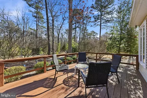 Exterior - 8 Candle Ct, Shamong, NJ 08088 photo 6 of 12