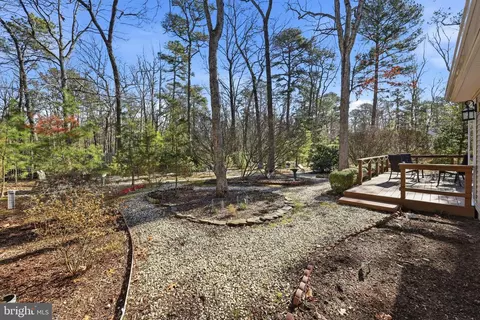 Exterior - 8 Candle Ct, Shamong, NJ 08088 photo 8 of 12