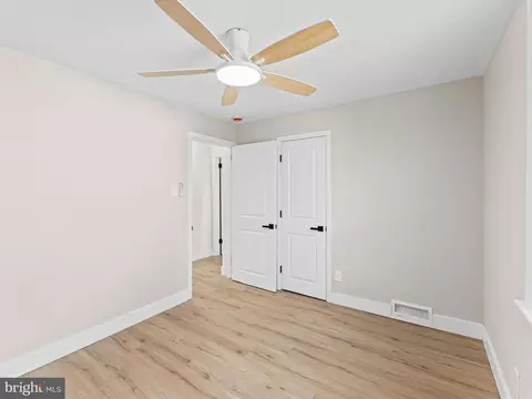 Bedroom - 204 E Mill Rd, Maple Shade, NJ 08052 photo 4 of 8