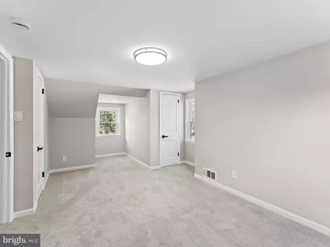 Bedroom - 204 E Mill Rd, Maple Shade, NJ 08052 photo 6 of 8